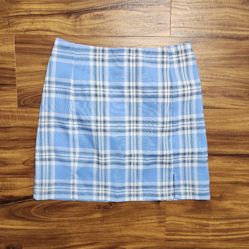 NWOT Shein Baby Blue Plaid Mini Skirt w/ Slits Size Small